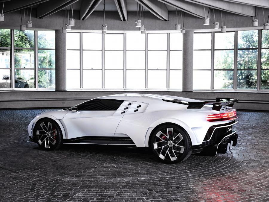  Bugatti Centodieci 2019 года  (фото 7 из 48)
